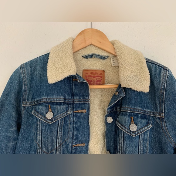 Levi’s Trucker Sherpa Jacket - Picture 3 of 6